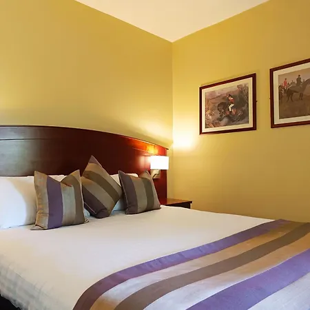 House & Ξενοδοχείο