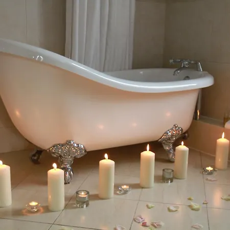 Hotel House & Aherlow