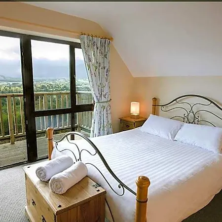 Hotel House &